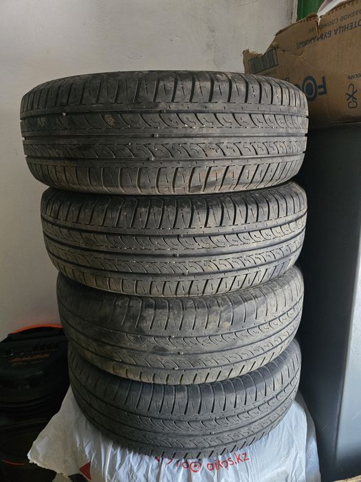 Шины б/у, в хорошем состоянии