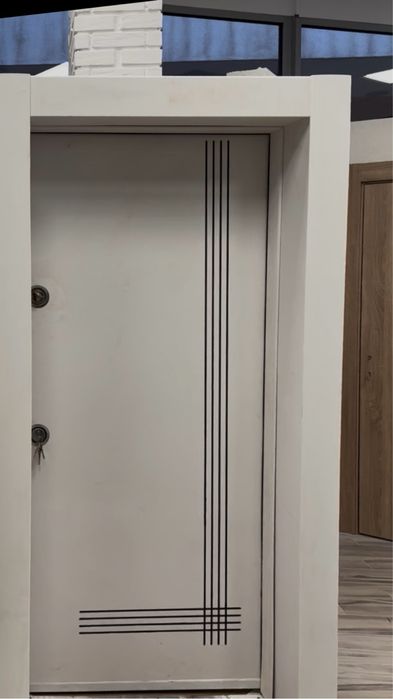 Входна врата с облякана каса- Алиса