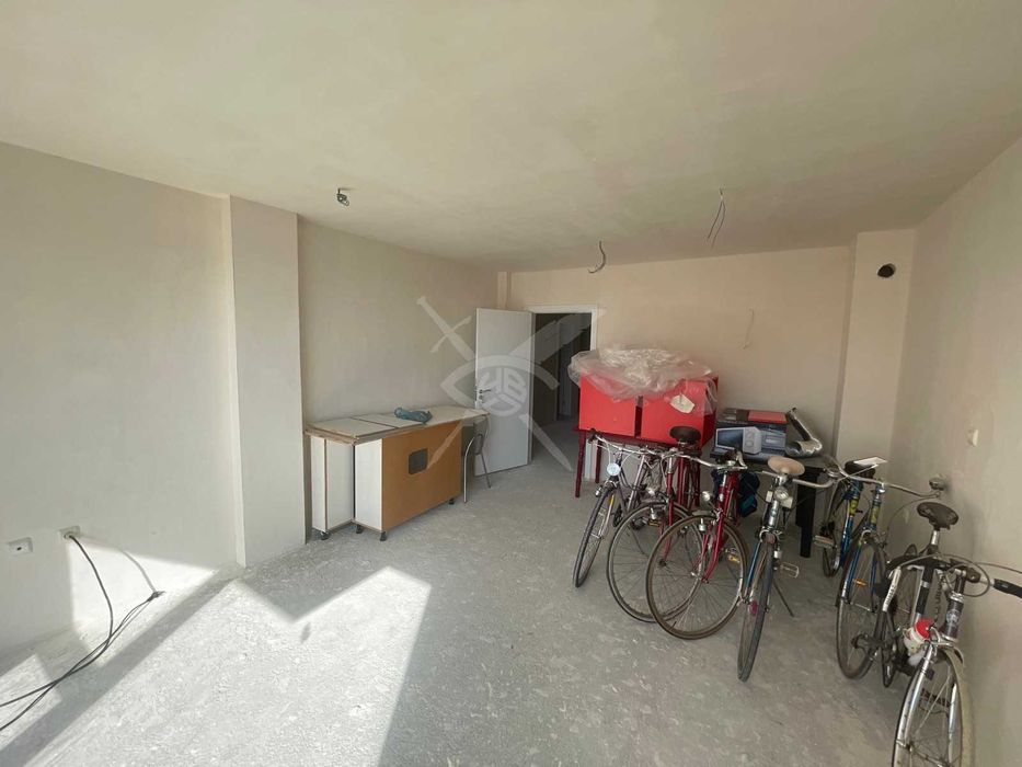 Продава се Тристаен апартамент в Поморие - 107 кв.м за 1463 €/кв.м - Снимка #1