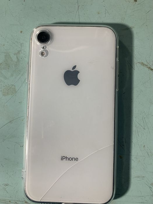 IPhone XR 64gb sotiladi