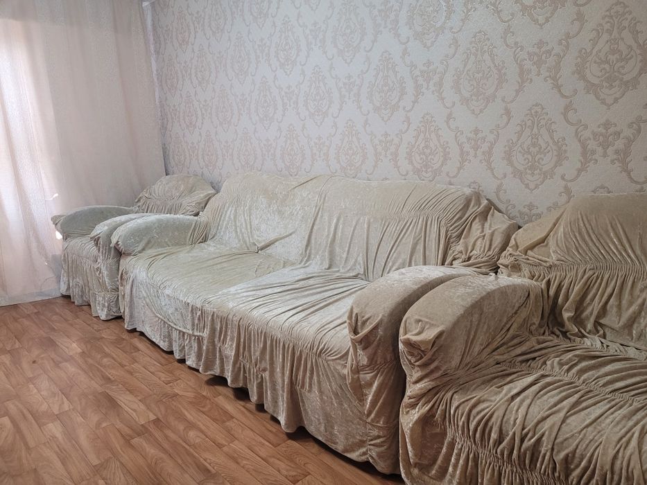 Диван с креслами