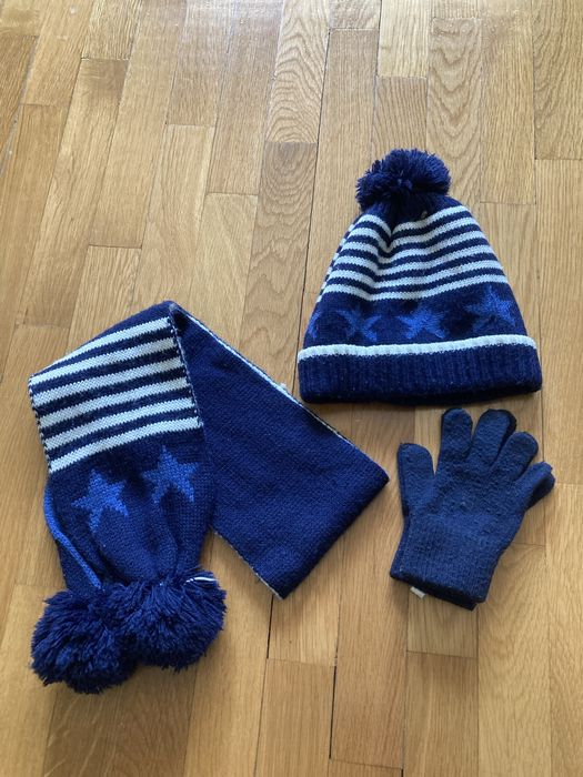 Летни и зимни шапки за момче