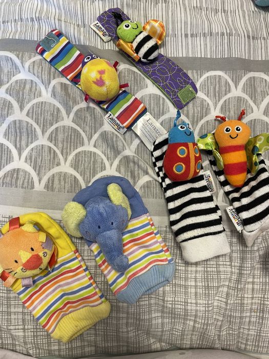 Для малышей игрушки