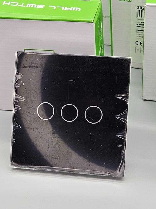 Смарт WiFi Стъклен Тъч Ключ за Осветление – Черен, 2 и 3 канала