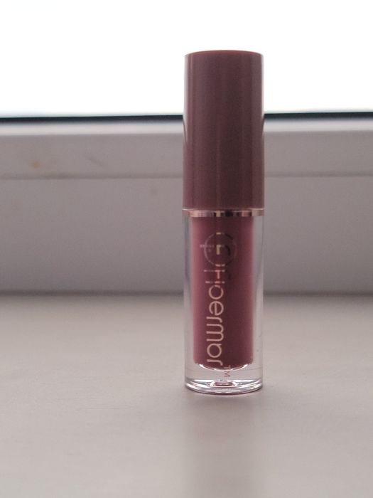 Помада от floermar