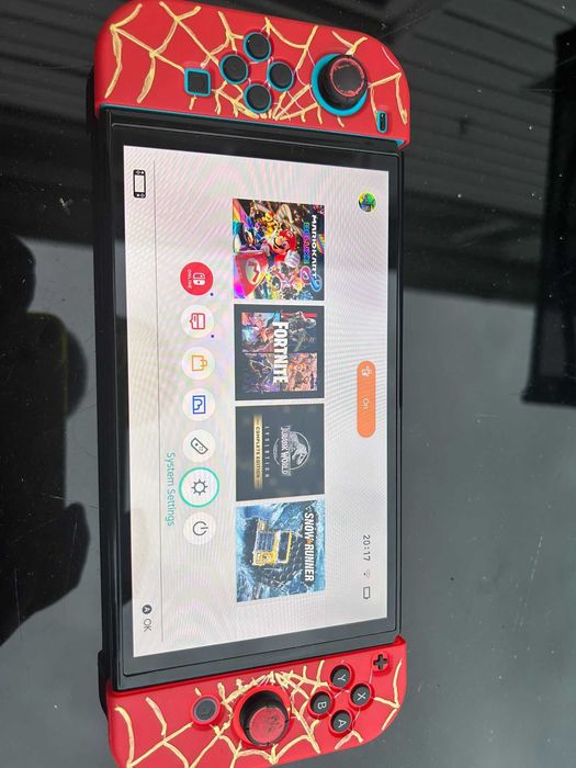 Nintendo Switch  Blue and Red 32GB