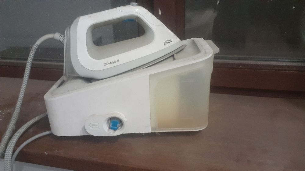 Утюг с парогенератором