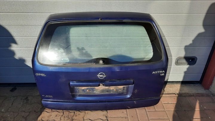 Ornament portbagaj de pe haion Opel Astra G break caravan bandou hayon