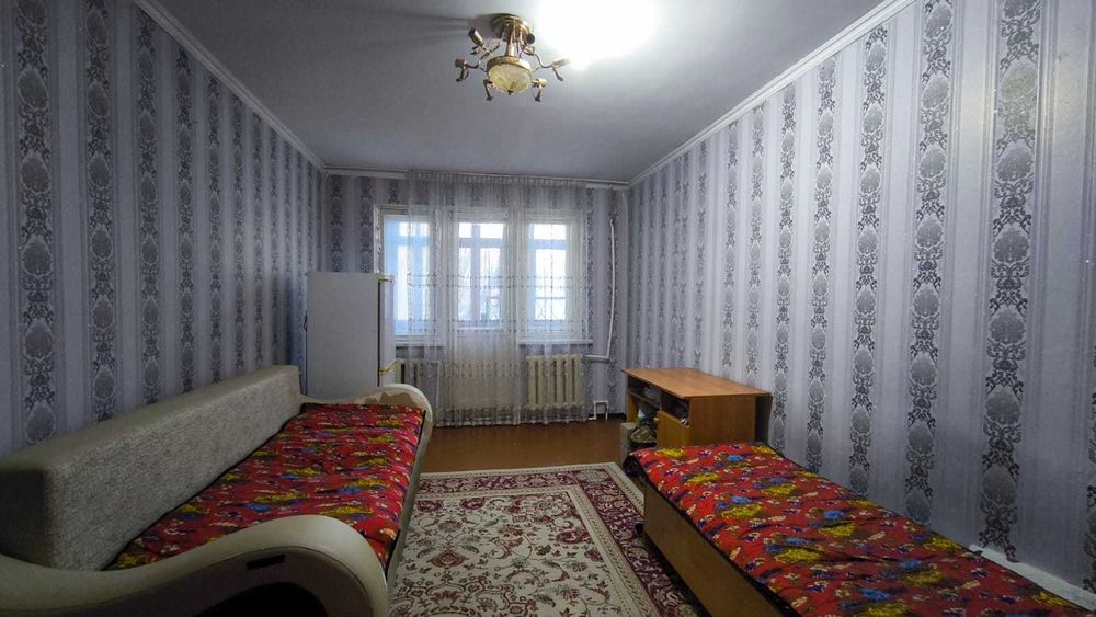 Продам 1 ком Квартиру в 4 мкр(р-н д/с Престиж)