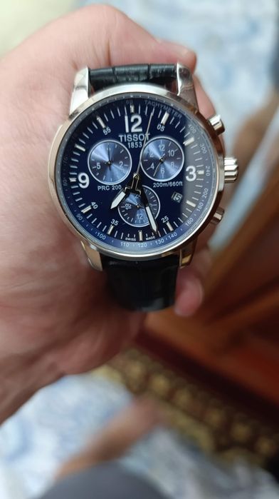 Продам часы TISSOT
