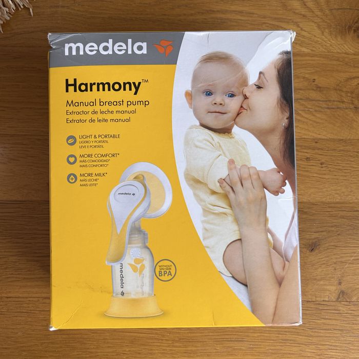 Продавам ръчна помпа на Medela.
