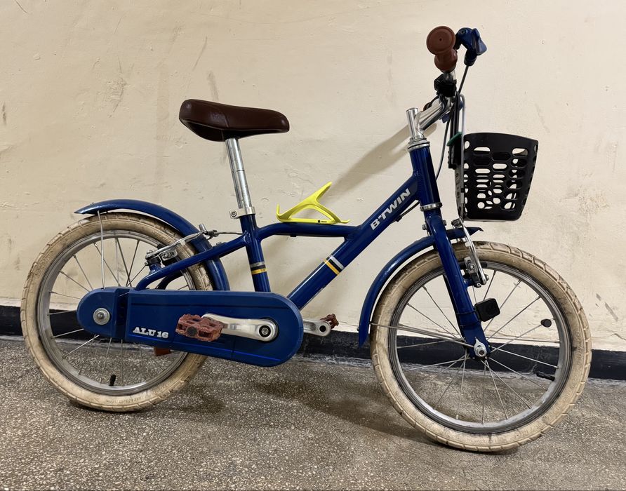 Vind bicicleta copii 4-6 ani, 16 inch
