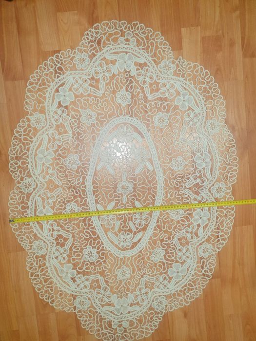 Fata de masa macrame