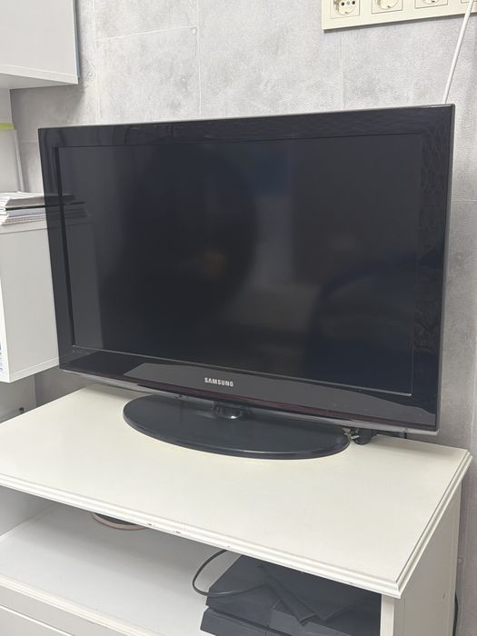 телевизор в хорошем состоянии срочно