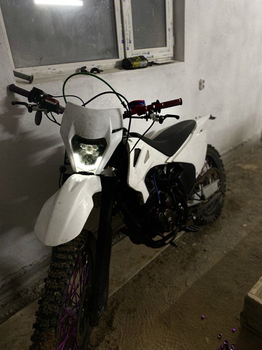 В продаже Эндуро Baige K7