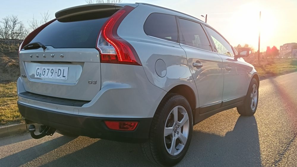 Volvo XC60 5 cilindri 2 litri diesel