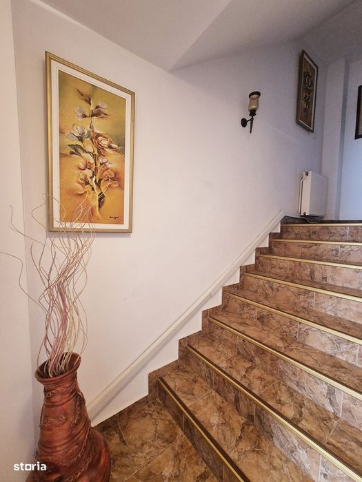 Apartament duplex cu 3 camere, etaj 1, zona centrala