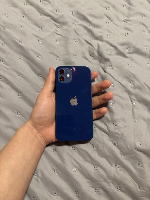 iPhone 12 128GB 79% sanatate la baterie