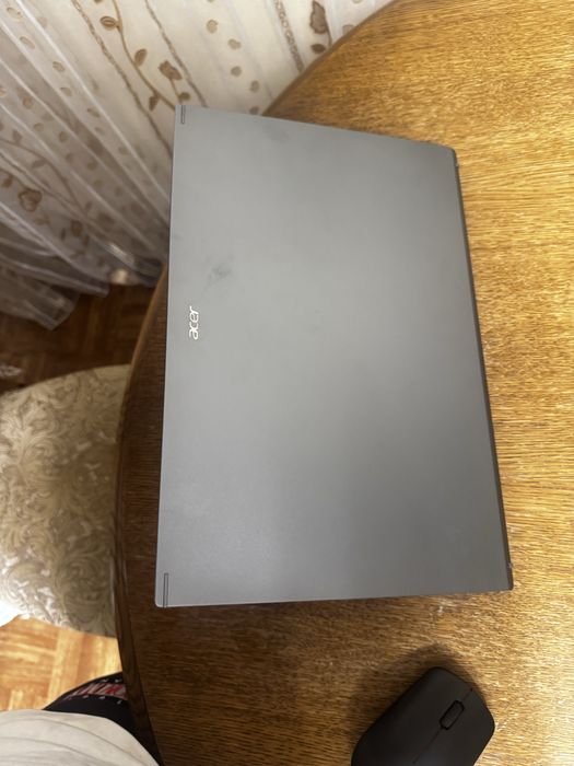 Ноутбук Acer aspire 5