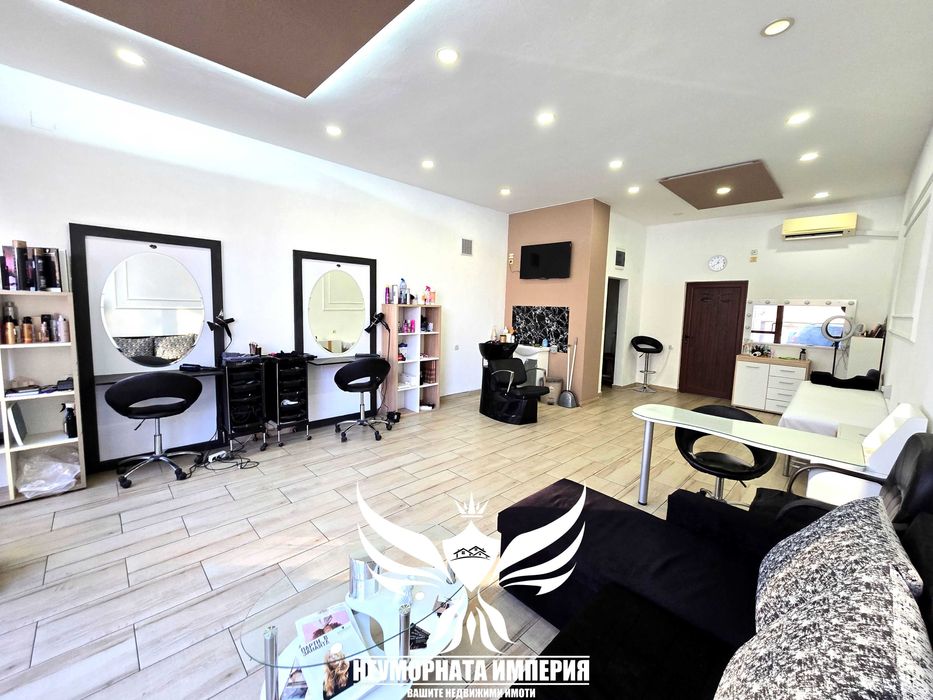 Дава се под наем  в Асеновград -  кв.м за 408.51 € - Снимка #1