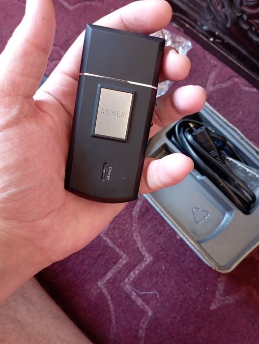 Soqol oladigan mashinka sotiladi