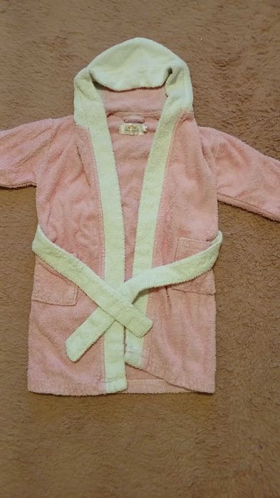 Детски халати за баня