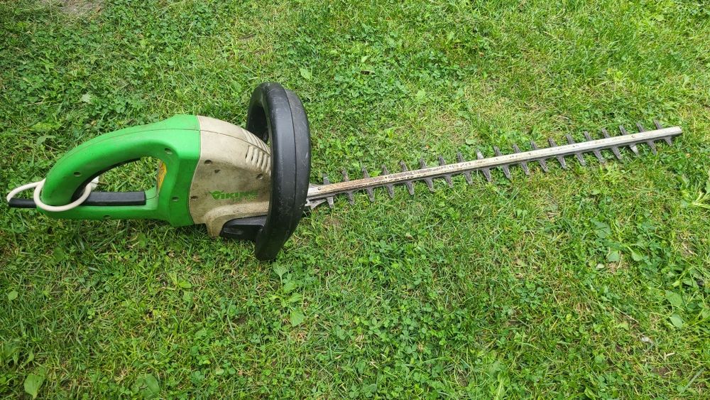 Храсторез, ножица за жив плет Viking под наем