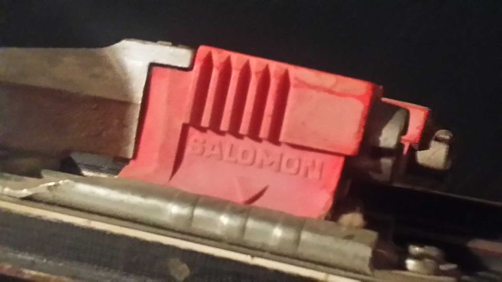 Комплект ски, автомати и обувки