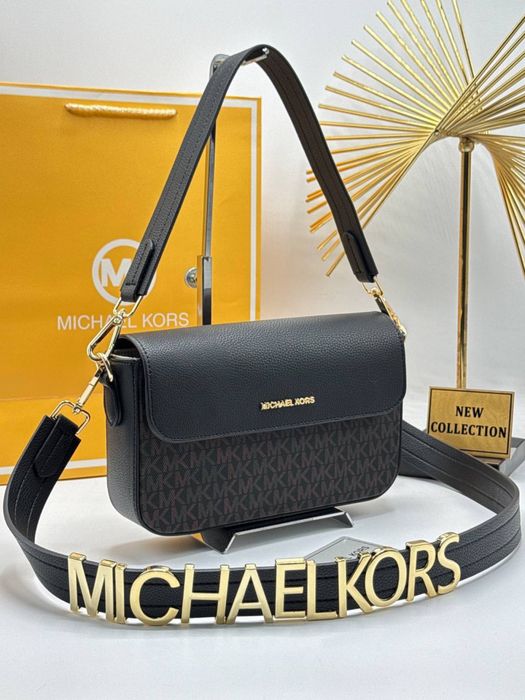 Geanta Michael Kors noua !!! Dimensiuni 25/15 !!!