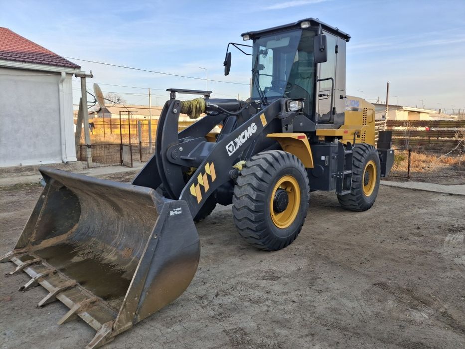 Услуга погрузчика аренда