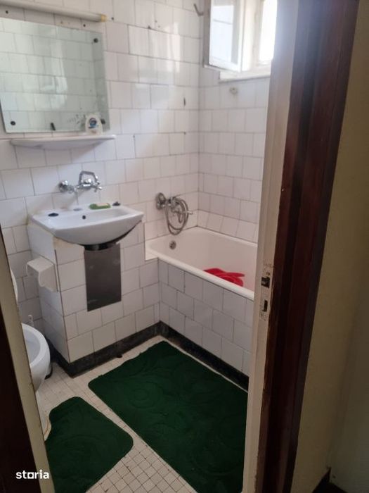 Apartament 3 camere, 60 mp, zona Hipodrom