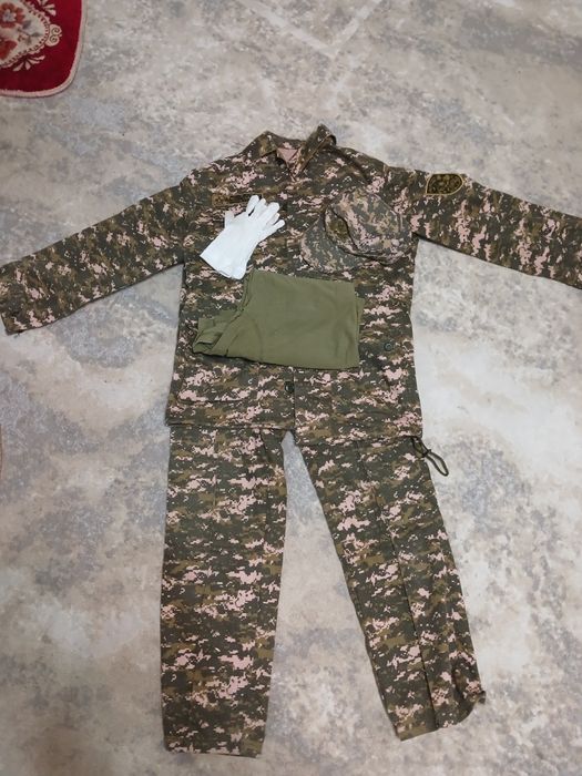 Продоется Военная форма
