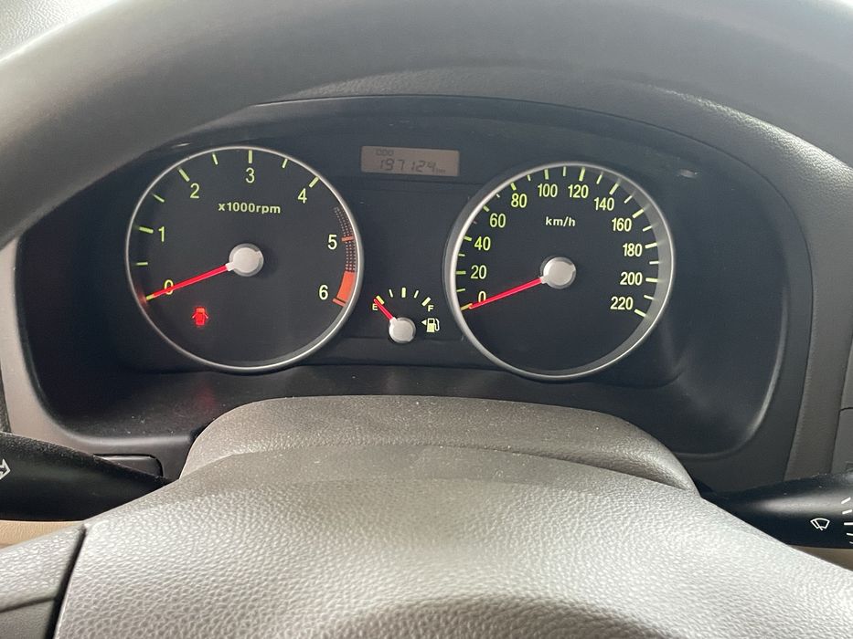 HYUNDAI Accent 2006 — imagine 3