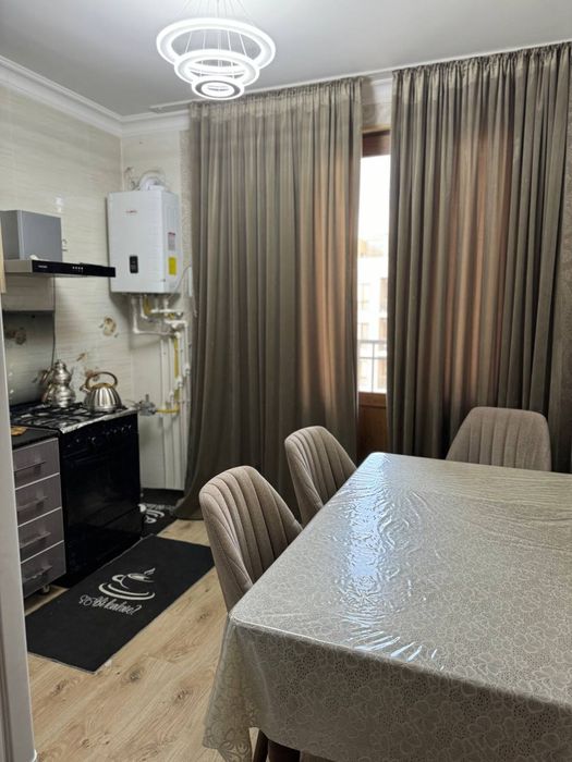 Продаётся 3х комнатная квартира в Олмазар Сити