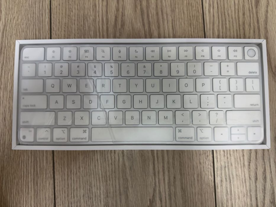 Apple Magic Keyboard cu Touch ID, folosit 1 săptămână