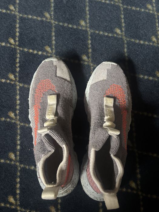 Продавам маратонки Nike в отлично състояние-номер 43