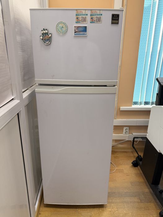 Продается холодильник