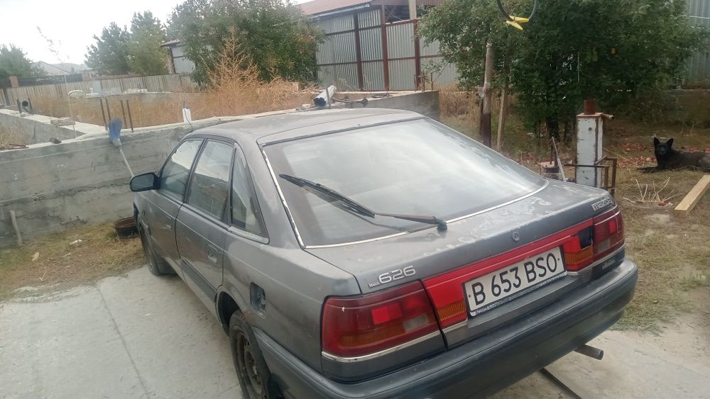 Мазда 626 хечбек