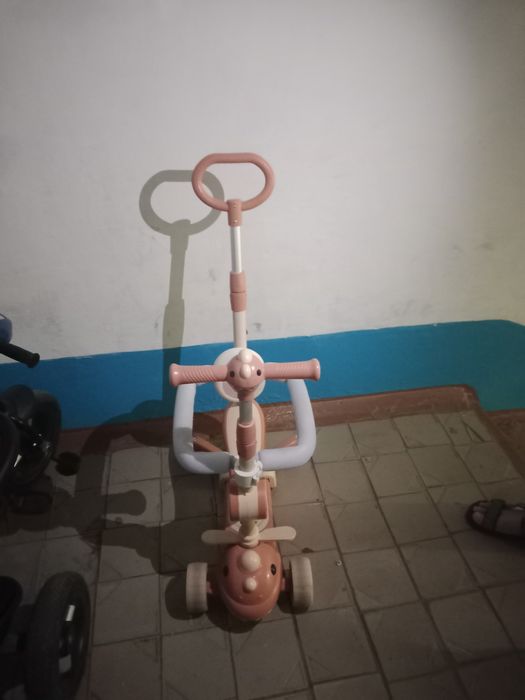 Самокат - каталка