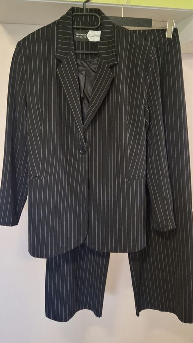 Negative дамски костюм