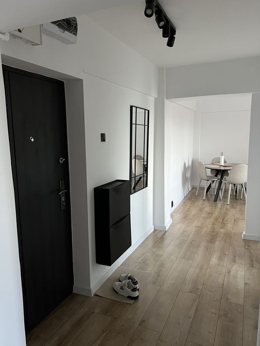 Apartament 2 camere decomandat, 60mp, prima închiriere, zonă centrală