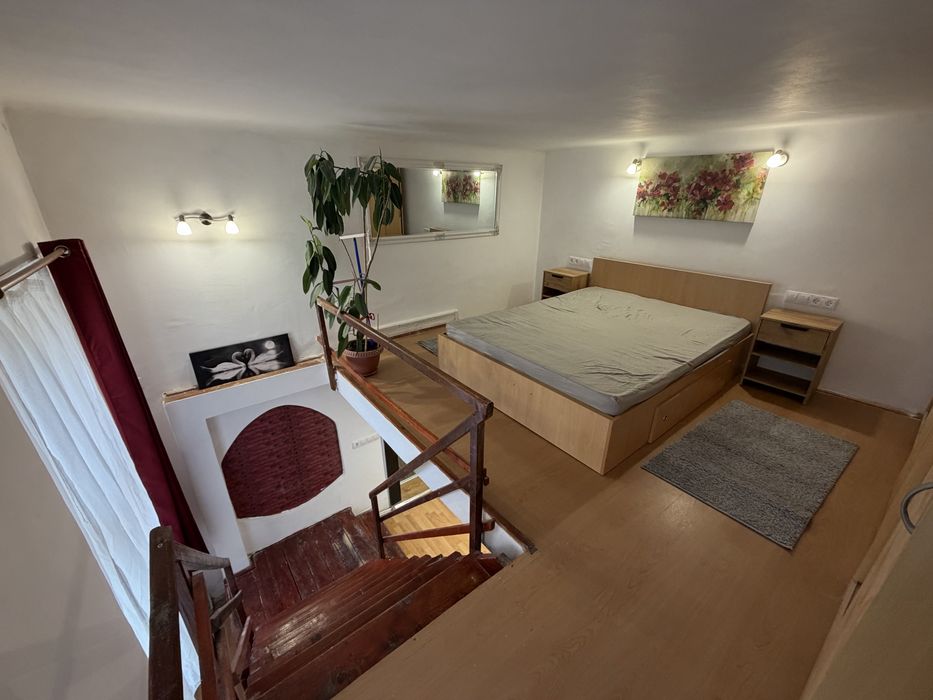 De inchiriat - Apartament 1 camera + mezanin str. Horea nr. 57