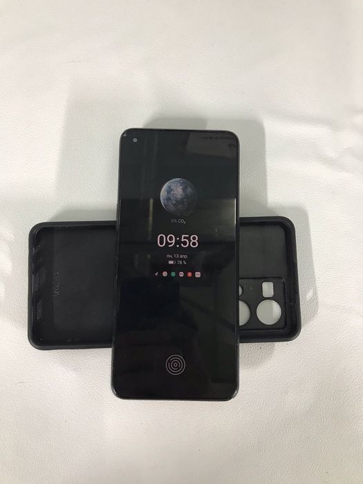 Продам срочно Без коробки