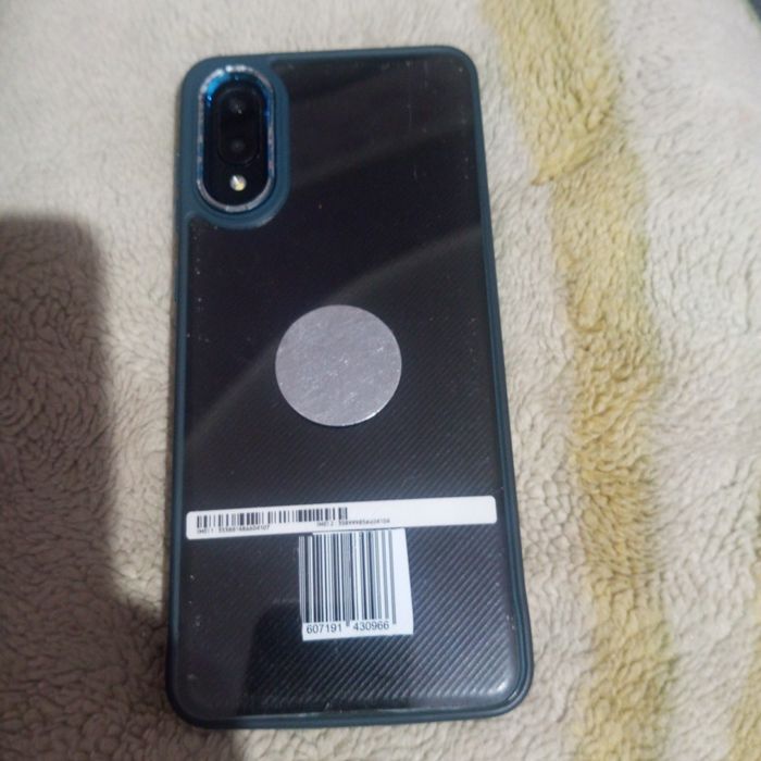 Продаётся телефон