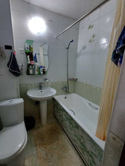 Ганга Ц14 1/1/4 комн. 45 м2 под офис  рядом метро Гафур Гулям