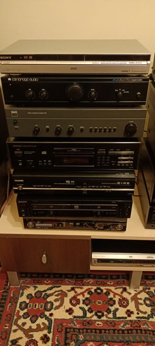 Vând    boxe, amplificatoare vintage