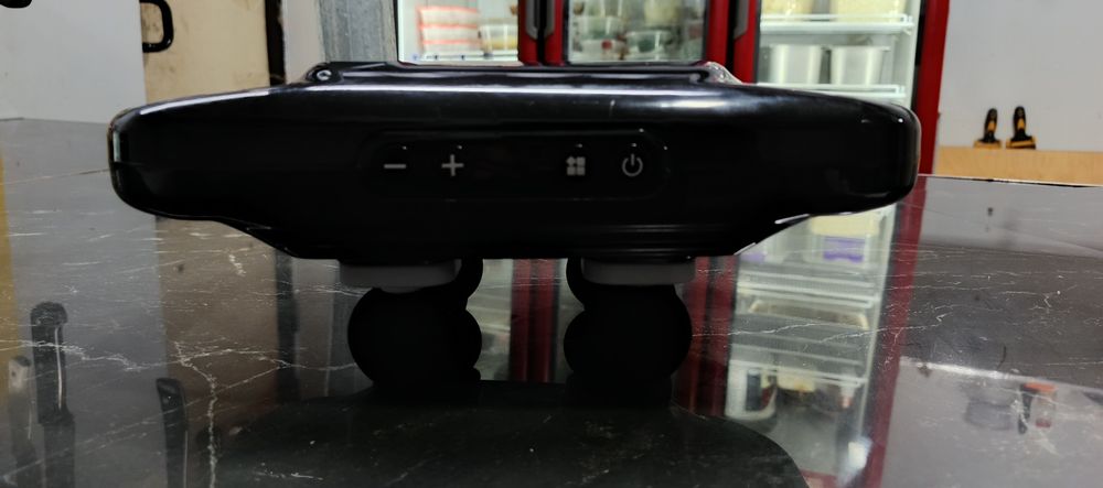 Массажёр для тела 6 головками.