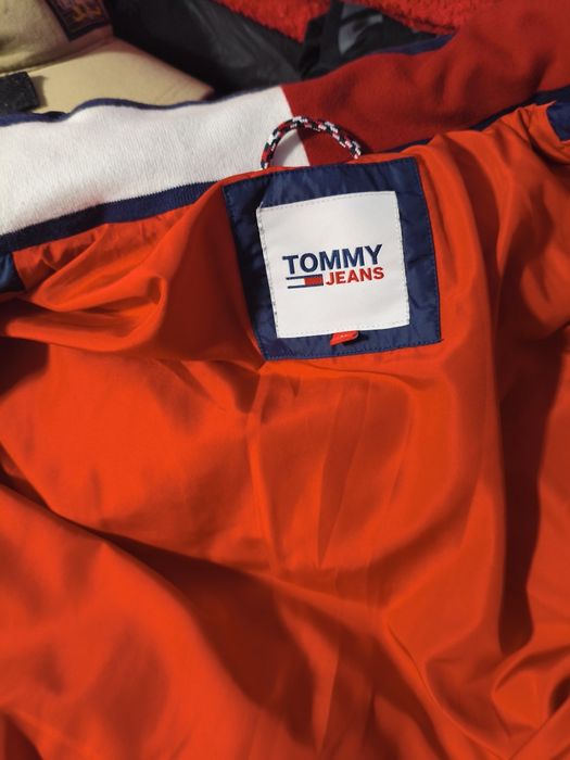 Пуховик Tommy jeans оригинал