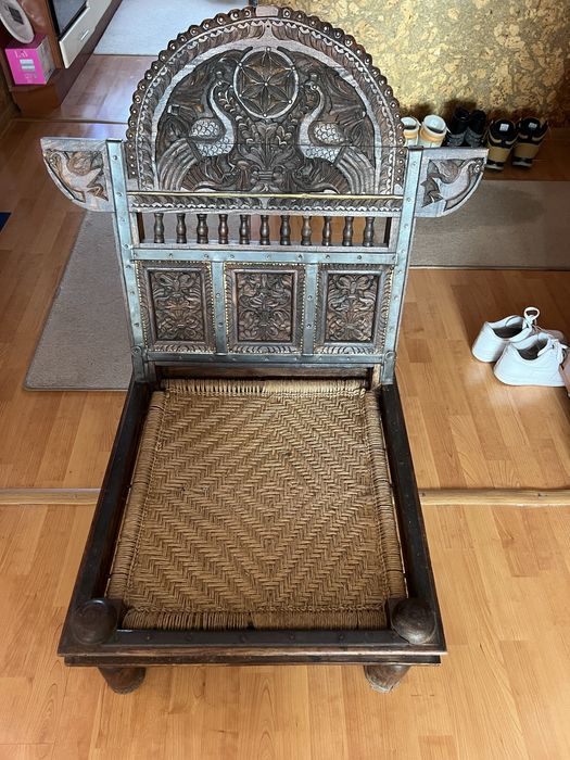 Scaun antic indian de vanzare