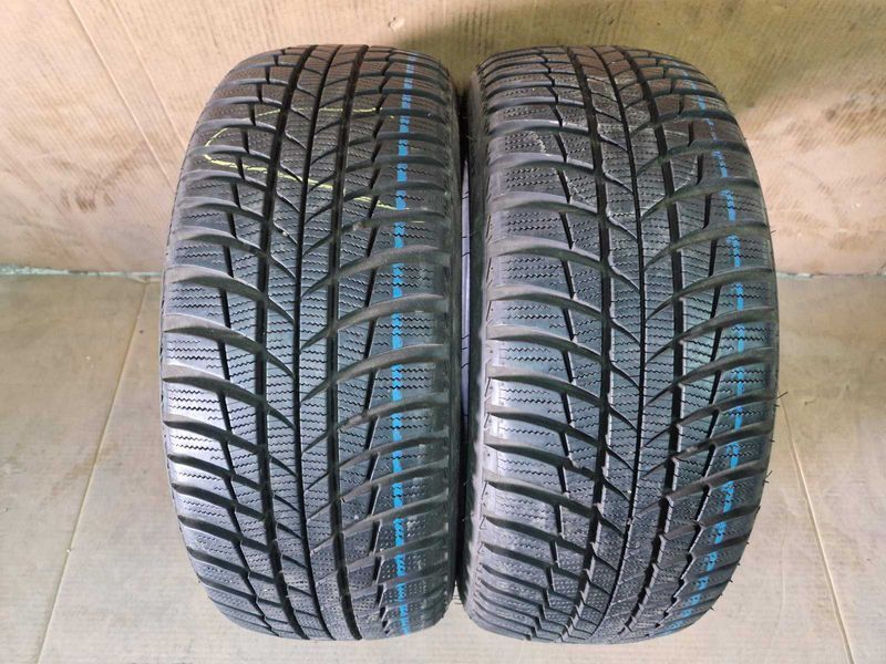 2 Bridgestone R17 225/45
зимни гуми DOT2417